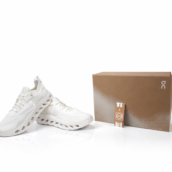 On Cloud Loewe White