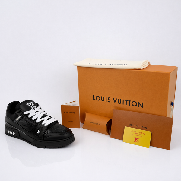 Louis Vuitton Trainer LV Total Black