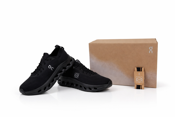 On Cloud Loewe Black