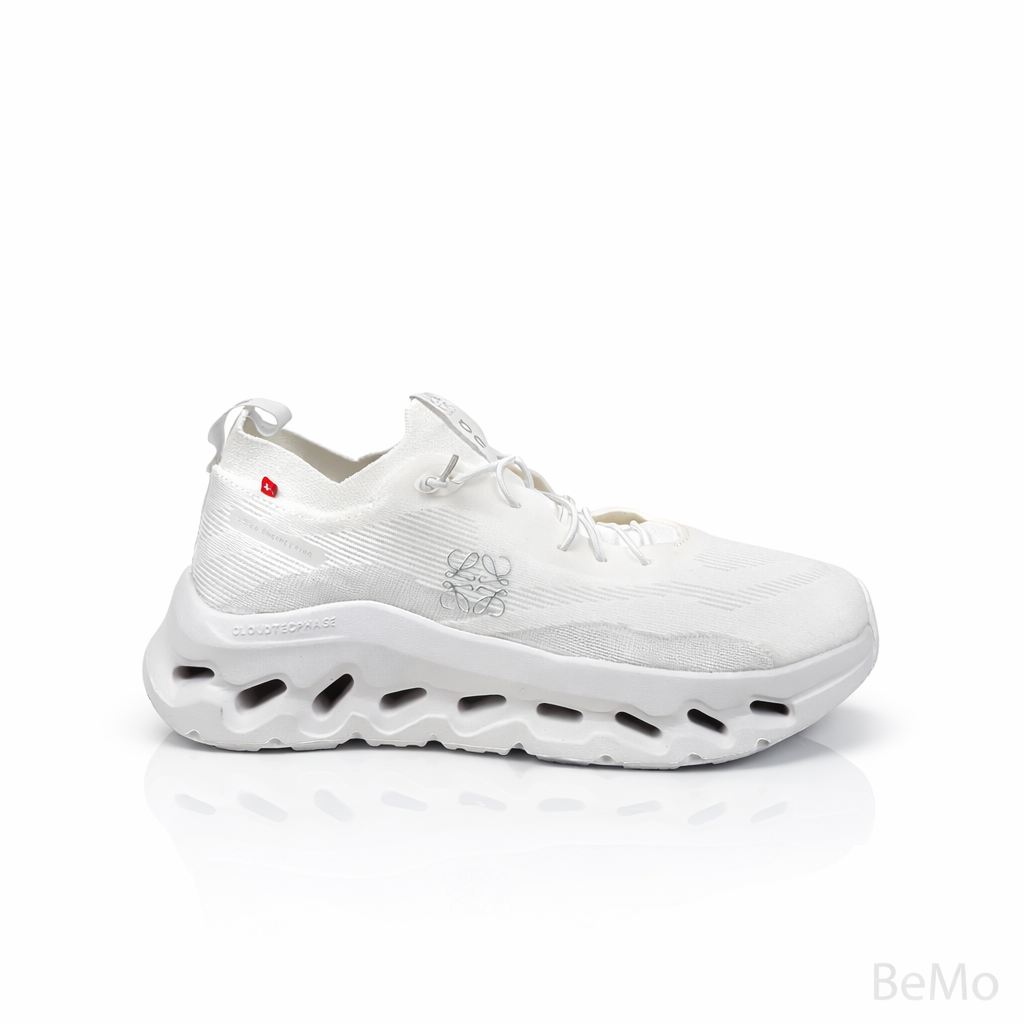 On Cloud Loewe White