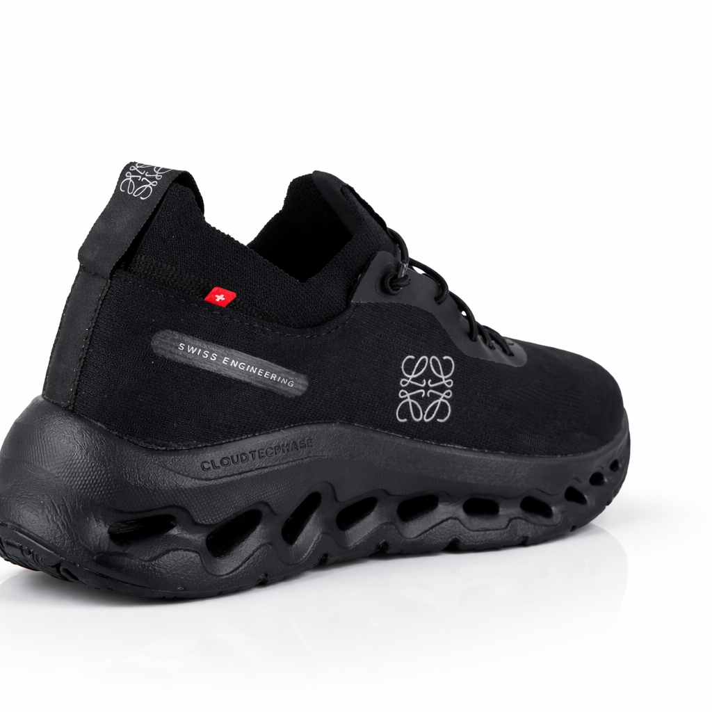 On Cloud Loewe Black