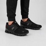 On Cloud X4 Negro