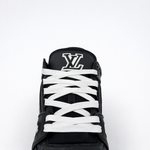 Louis Vuitton Trainer LV Total Black