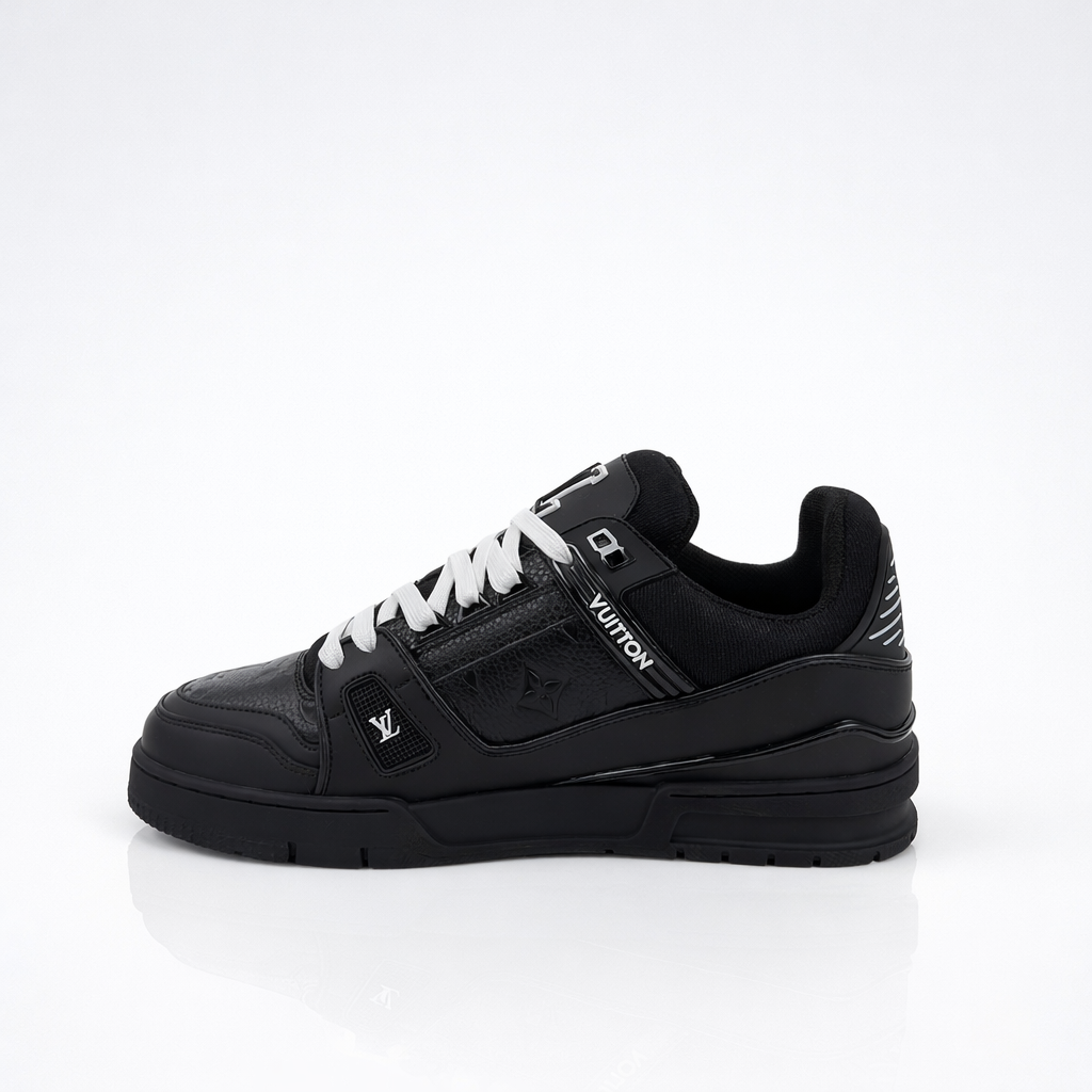 Louis Vuitton Trainer LV Total Black