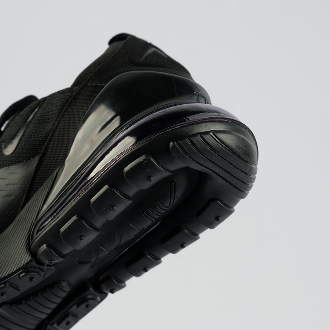 Nike Air Max 270 Triple Black