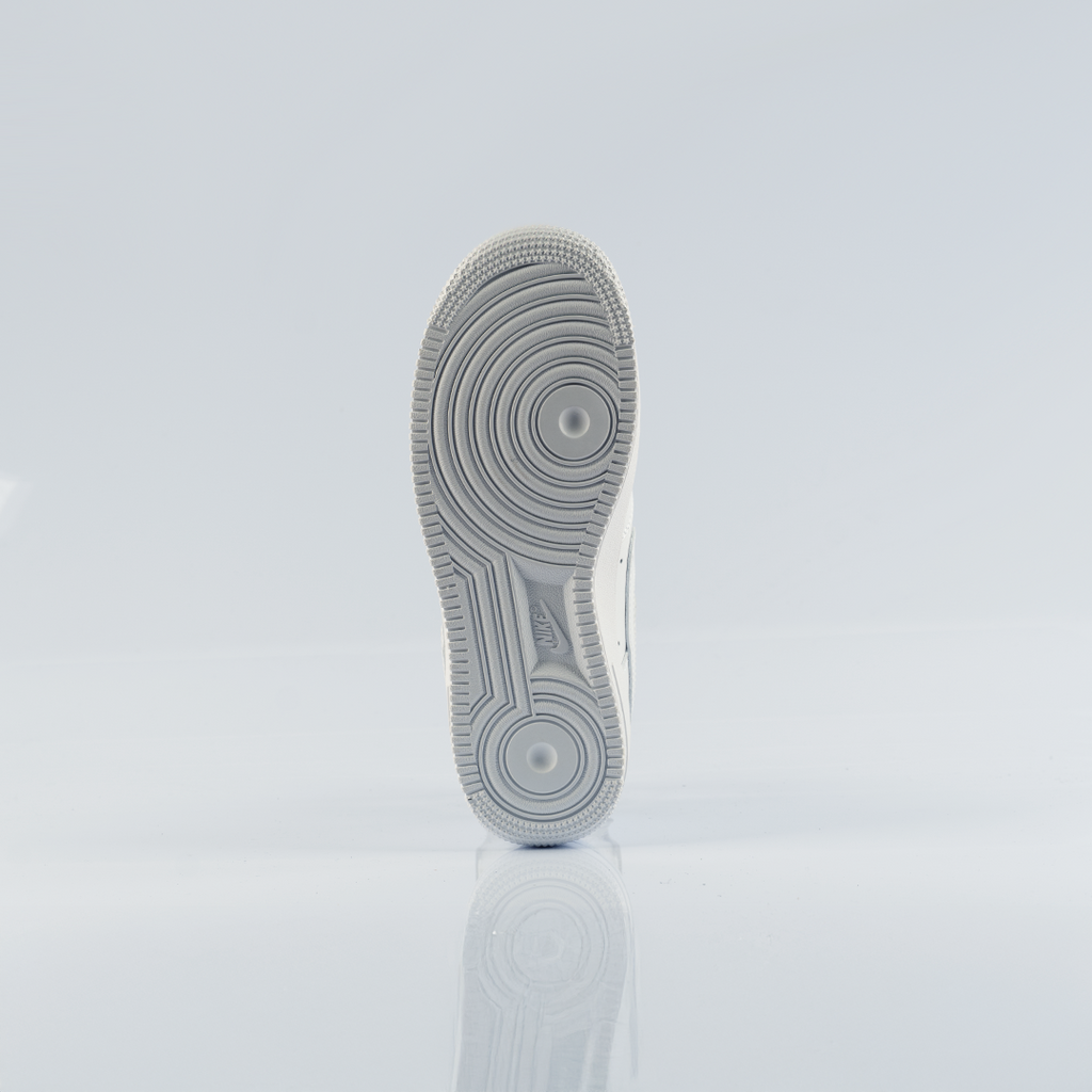 Nike Air Force 1 '07 Triple White