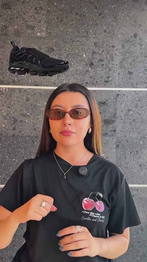 NIKE AIR MAX 270 VS 720